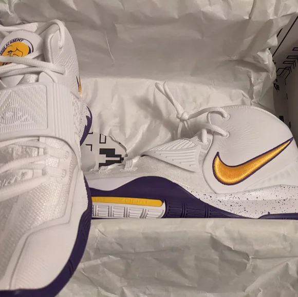 Montverdi academy kyrie Irving rare shoes promo Nike Kyrie Infinity “Montverde Academy” Player Exclusive  main image 4